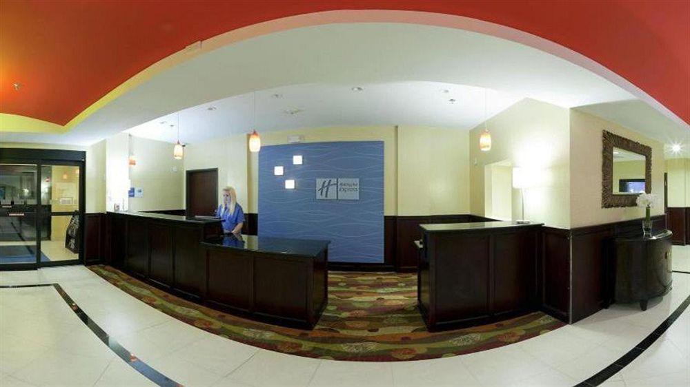 Holiday Inn Express & Suites Lubbock West By Ihg Exterior foto